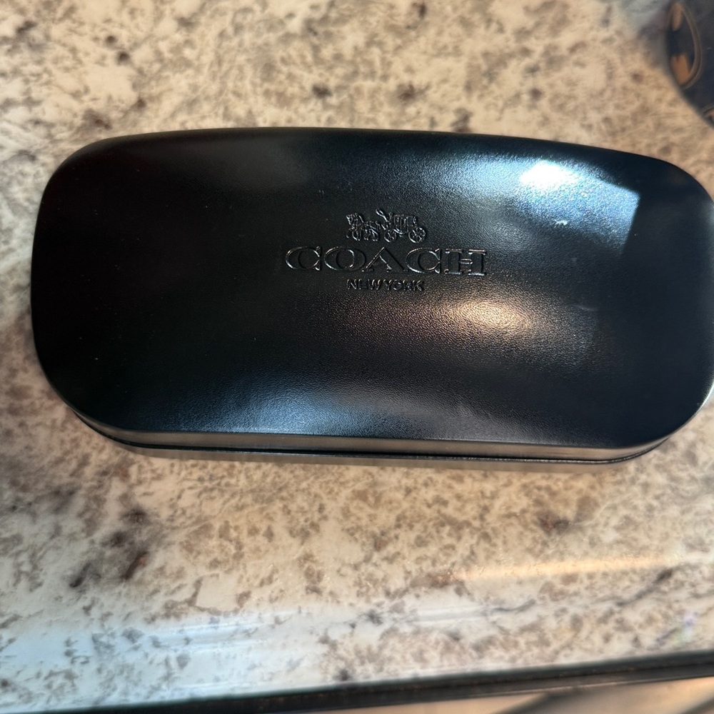 Used Coach black square Frame Sunglasses - Picture 7 of 8